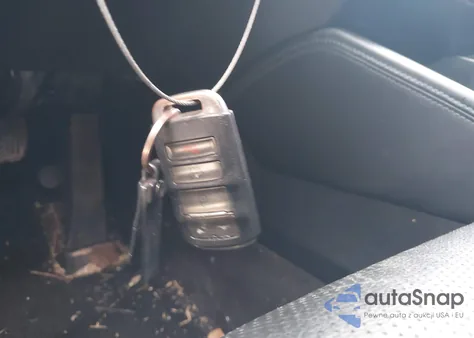 2017 Kia Cadenza Premium z USA, uszkodzony, nr VIN KNALC4J14H5090820